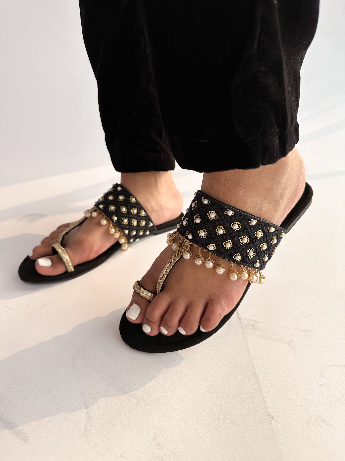Black Pearl Embroidered Kolhapuri Flats