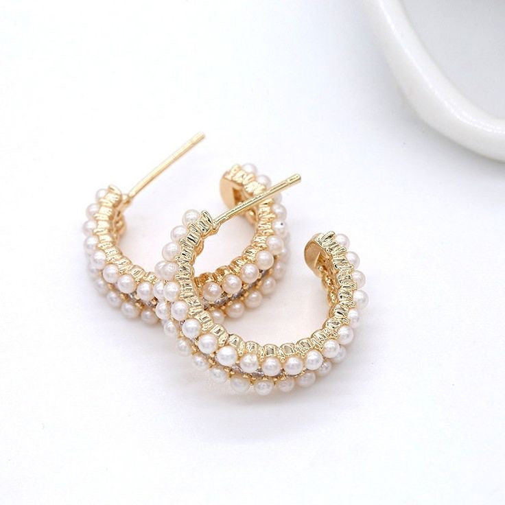 Mini Pearl Hoop earrings