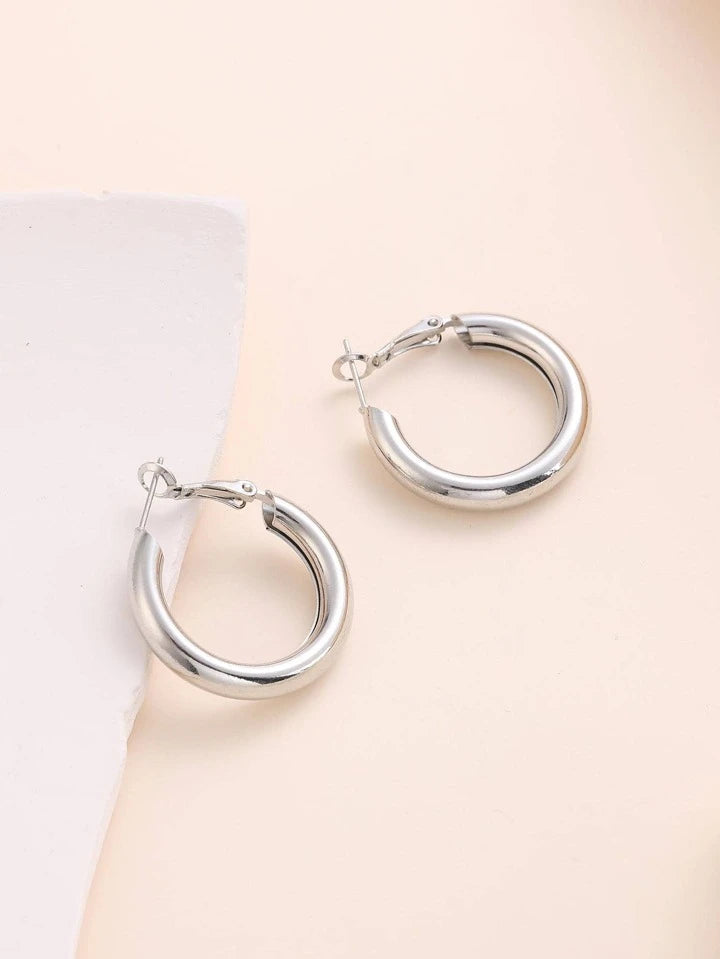 Basic Silver Hoop earrings