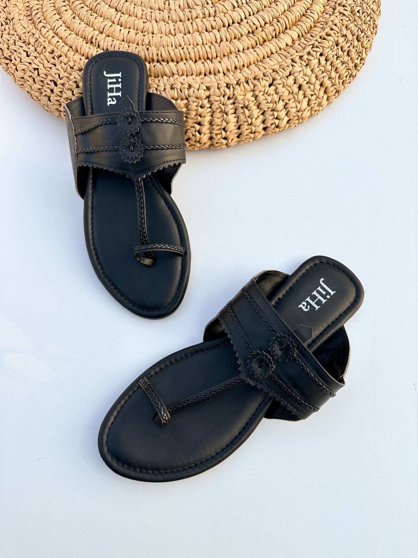 Black Basic Kolhapuri Chappal