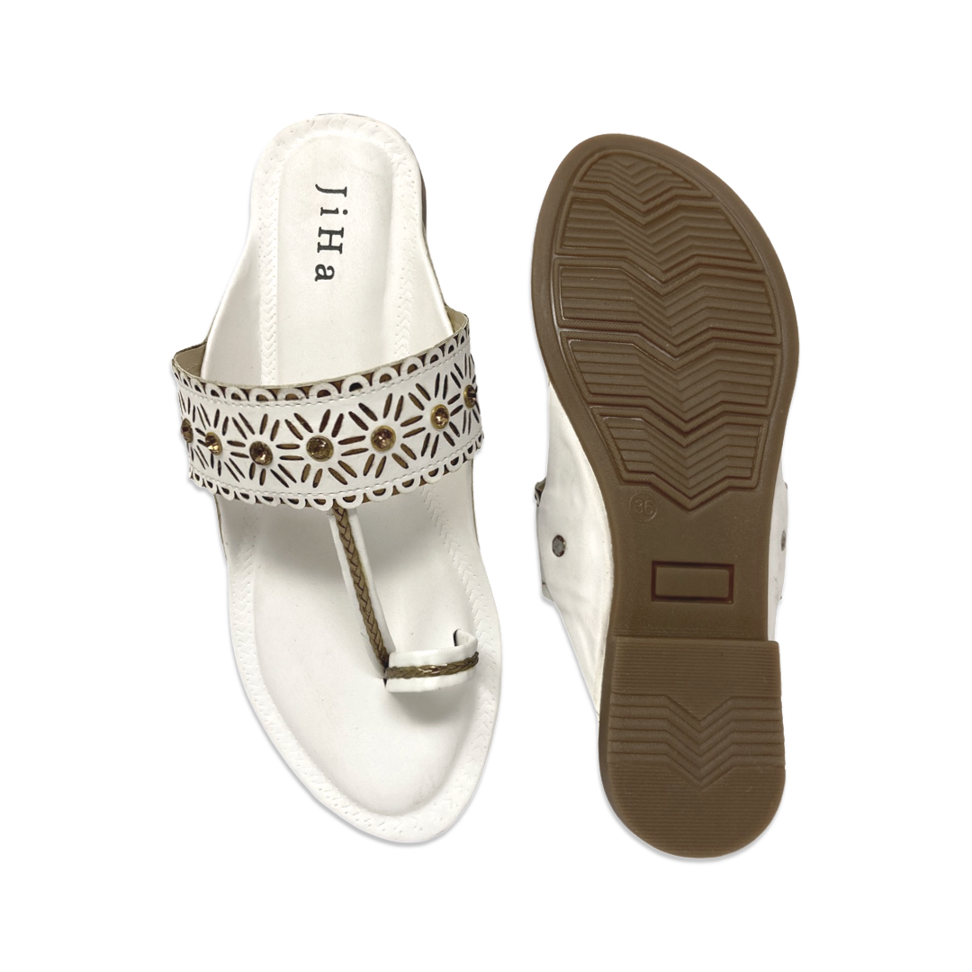 White Gold Stone Kohlapuri Chappal