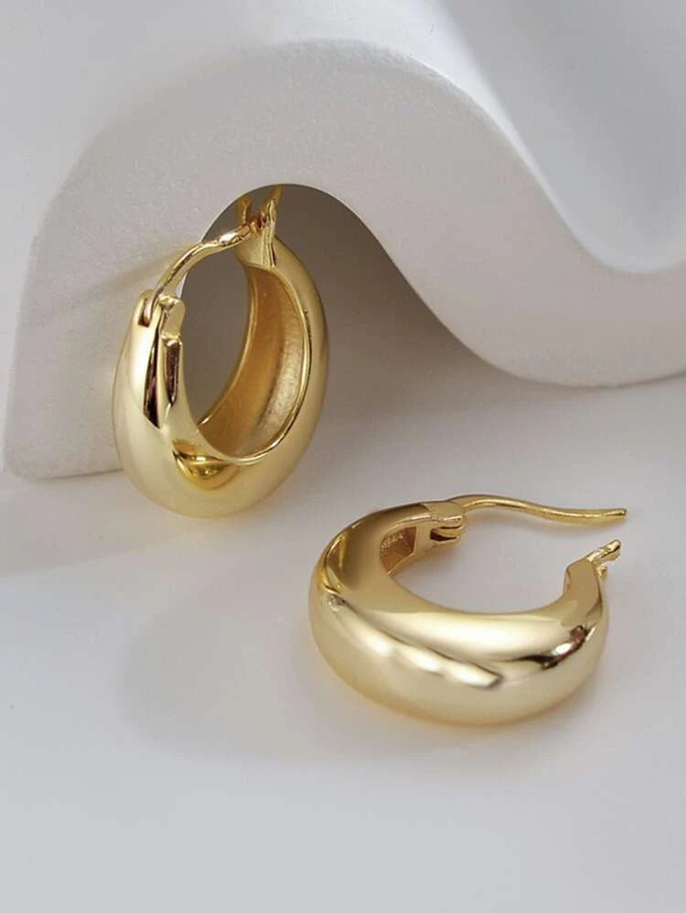 Minimalist Small Oval Basic Hoop earrings