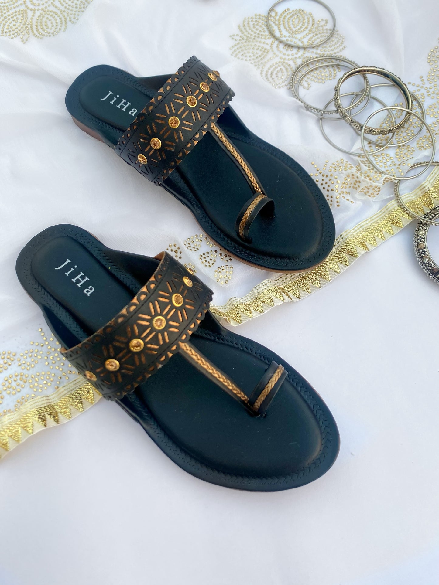 Black Gold Stone Kohlapuri Chappal